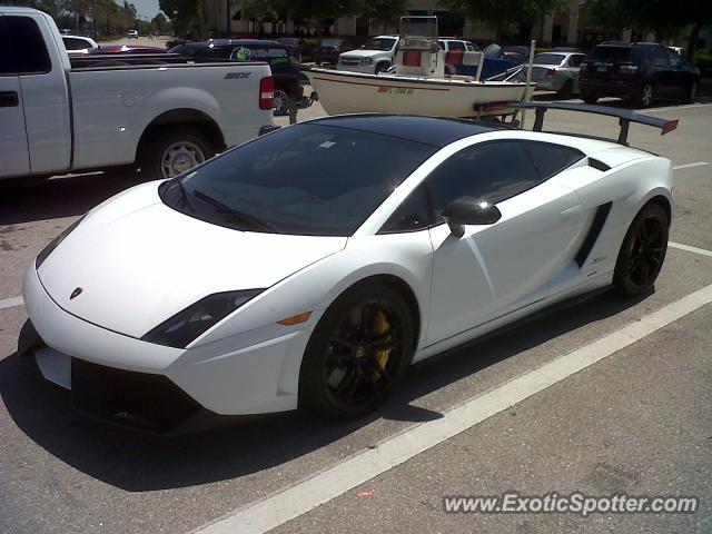 Lamborghini Gallardo spotted in Estero, Florida