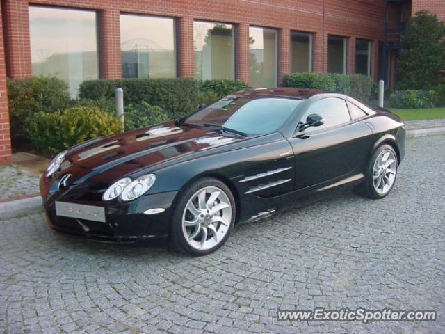 Mercedes SLR spotted in Istanbul, Turkey