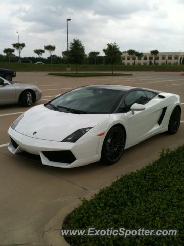 Lamborghini Gallardo spotted in Dallas, Texas