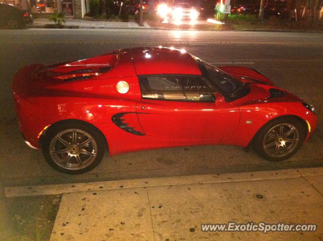 Lotus Elise spotted in Ft. Lauderdale, Florida