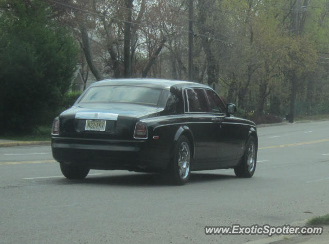 Rolls Royce Phantom spotted in Verona, New Jersey
