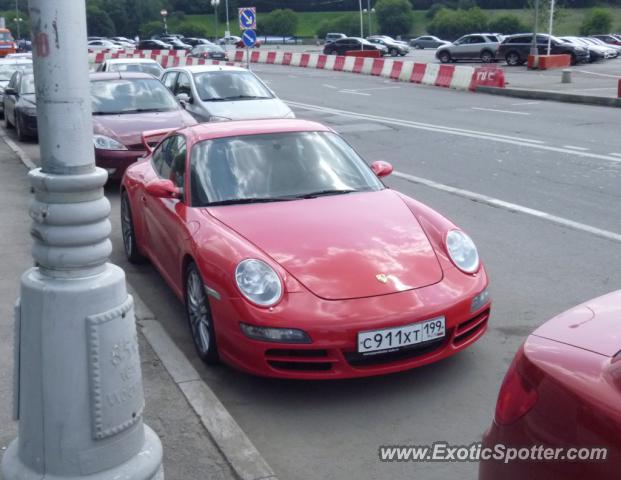 Porsche 911 spotted in Moscow, Russia
