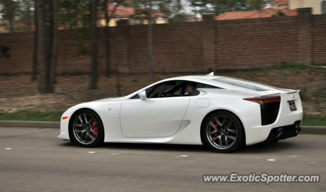 Lexus LFA spotted in Houston, Texas