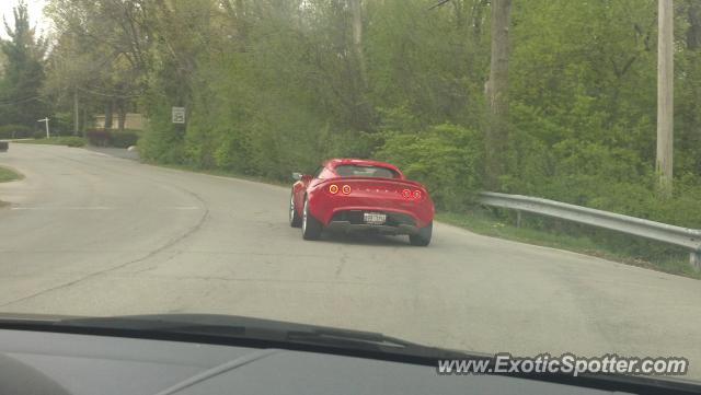 Lotus Elise spotted in Crystal Lake, Illinois