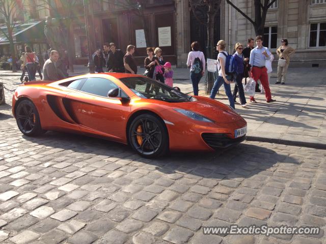 Mclaren MP4-12C spotted in Paris, France