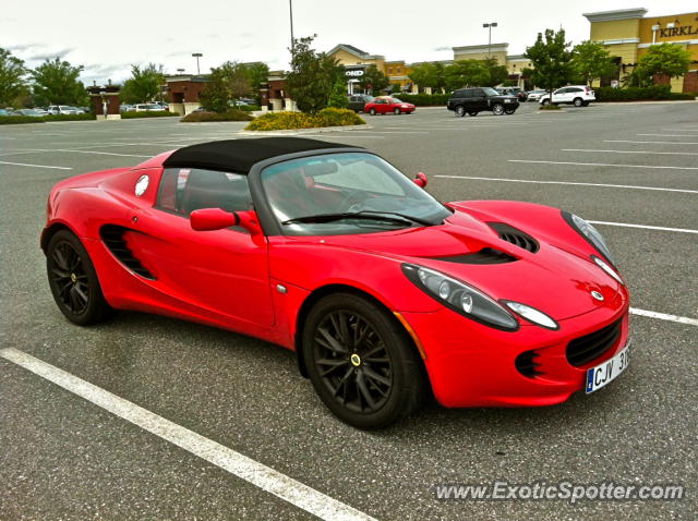 Lotus Elise spotted in Winter Garden, Florida
