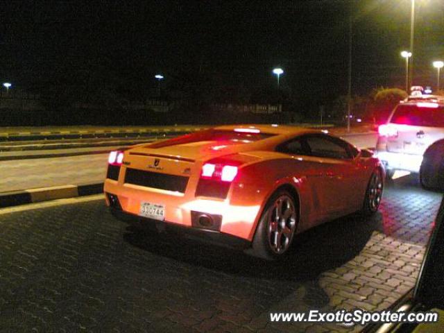 Lamborghini Gallardo spotted in Kuwait City, Kuwait