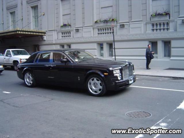 Rolls Royce Phantom spotted in NYC, New York