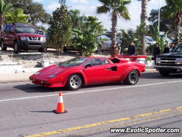 Lamborghini Countach spotted in Tarpon Springs, Florida