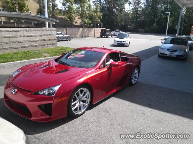 Lexus LFA spotted in Woodland Hills, California