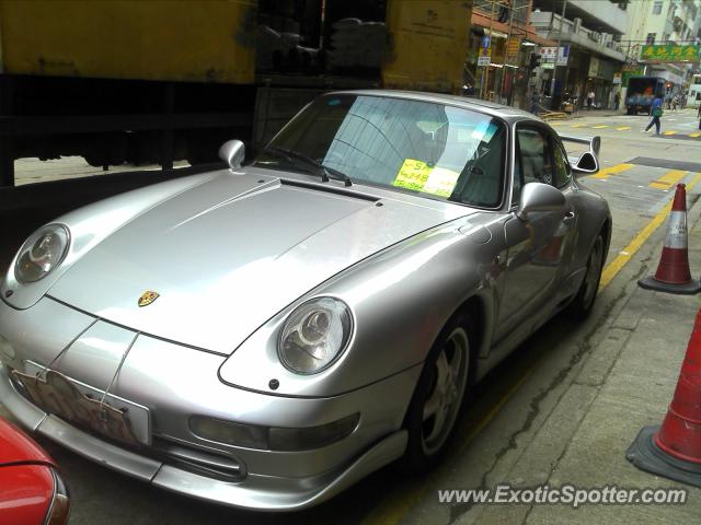 Porsche 911 GT2 spotted in Hong Kong, China