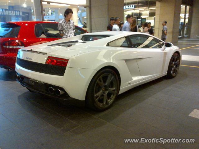 Lamborghini Gallardo spotted in The Pavilion, Malaysia