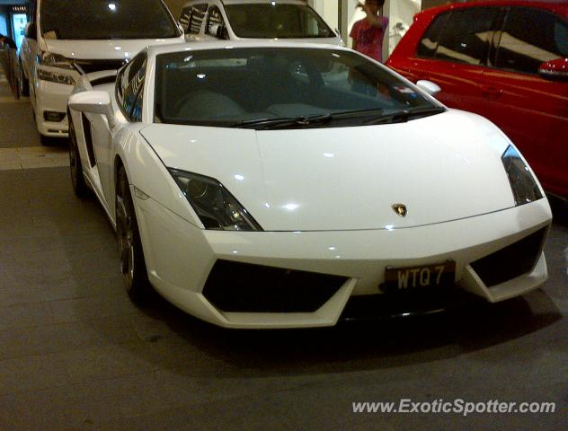 Lamborghini Gallardo spotted in The Pavilion Malaysia