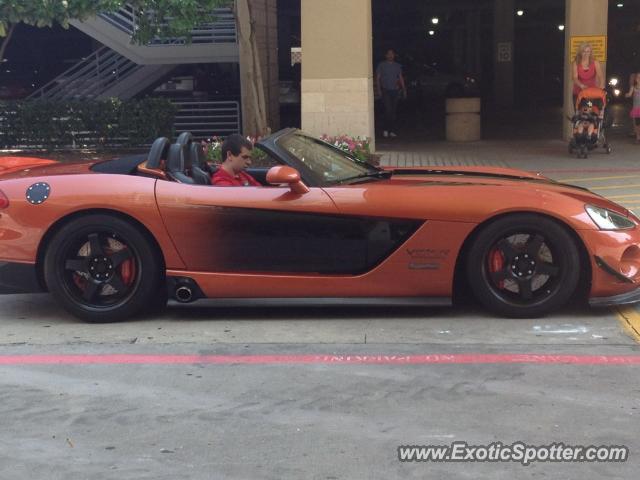 Dodge Viper spotted in Dallas, Texas