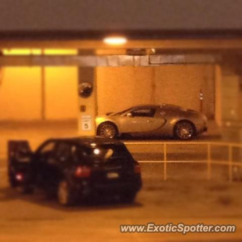 Bugatti Veyron spotted in Philadelphia, Pennsylvania
