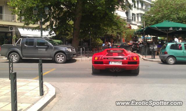 Lamborghini Diablo spotted in THESSALONIKI, Greece
