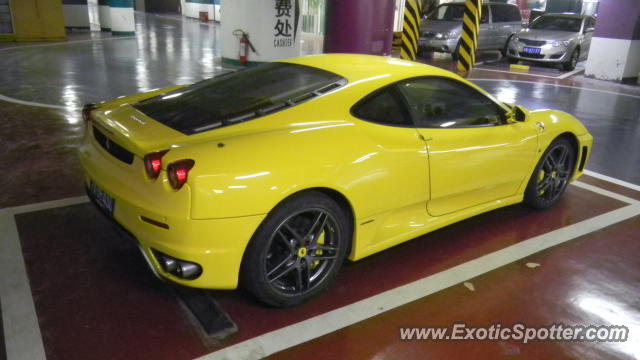 Ferrari F430 spotted in SHANGHAI, China