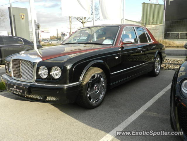 Bentley Arnage spotted in Wien, Austria