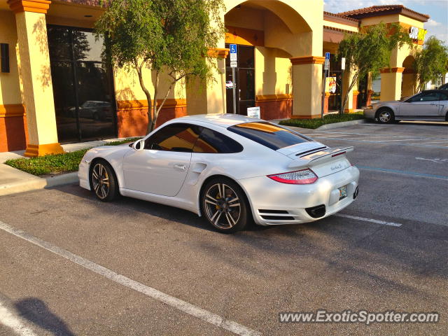 Porsche 911 Turbo spotted in Windermere, Florida