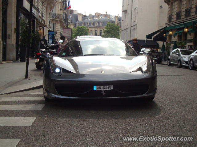 Ferrari 458 Italia spotted in Paris, France