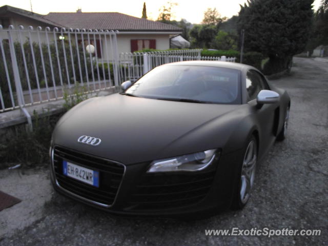 Audi R8 spotted in Garda, Italy