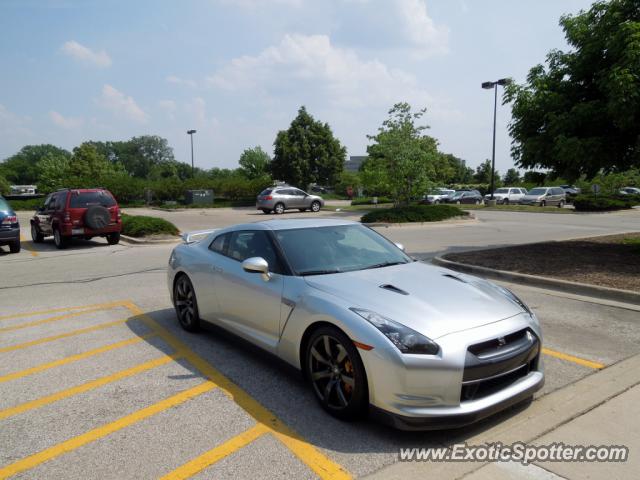 Nissan Skyline spotted in Barrington, Illinois
