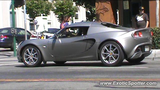 Lotus Elise spotted in Alameda, California