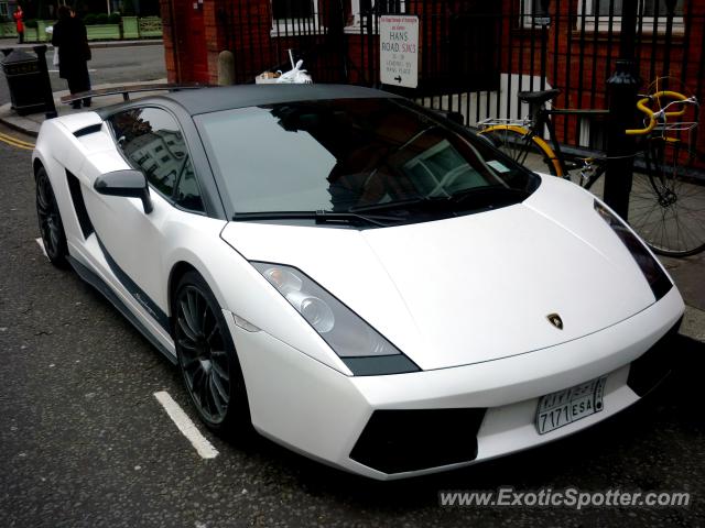Lamborghini Gallardo spotted in London, United Kingdom