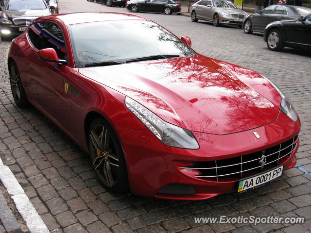 Ferrari FF spotted in Kiev, Ukraine