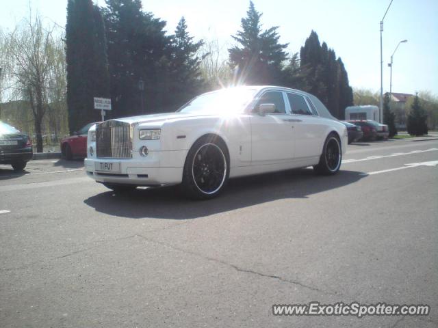 Rolls Royce Phantom spotted in Baia Mare, Romania