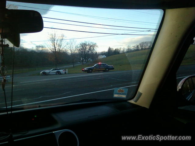 Dodge Viper spotted in Near Iselin, New Jersey