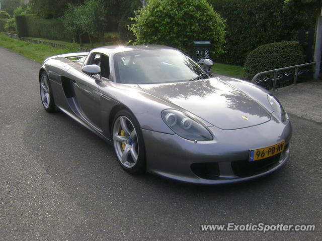 Porsche Carrera GT spotted in Rotterdam, Netherlands