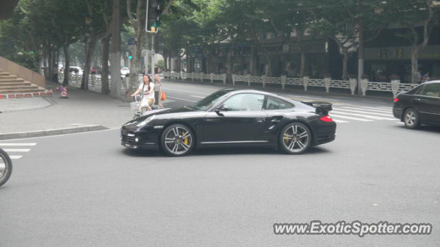Porsche 911 Turbo spotted in SHANGHAI, China