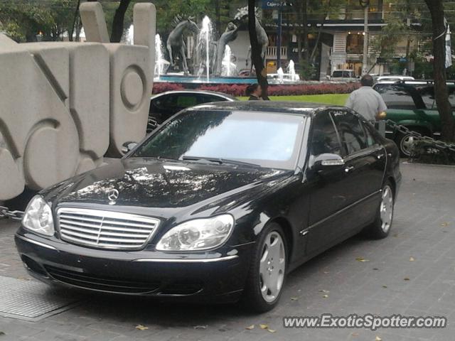 Mercedes SL600 spotted in Mexico City, Mexico