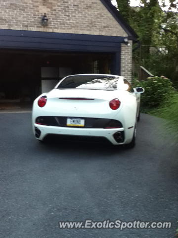 Ferrari California spotted in Easton PA, Pennsylvania