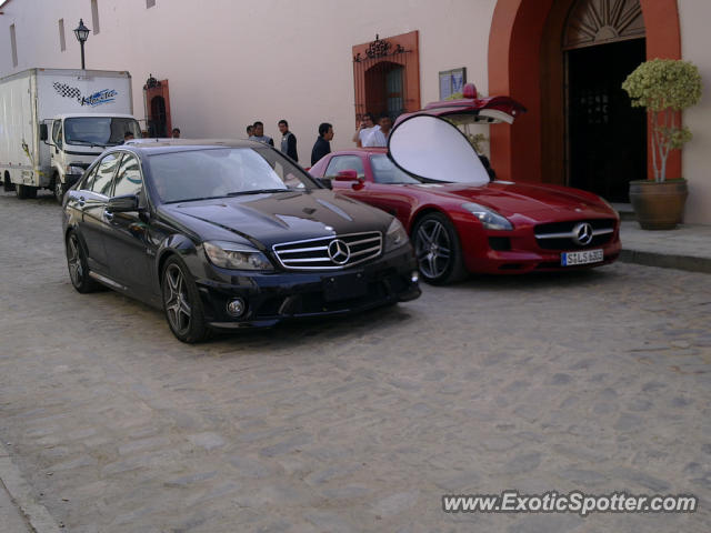 Mercedes SLS AMG spotted in Oaxaca, Mexico