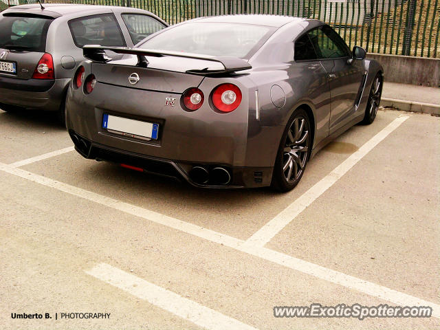 Nissan GT-R spotted in Fontanelle, Italy