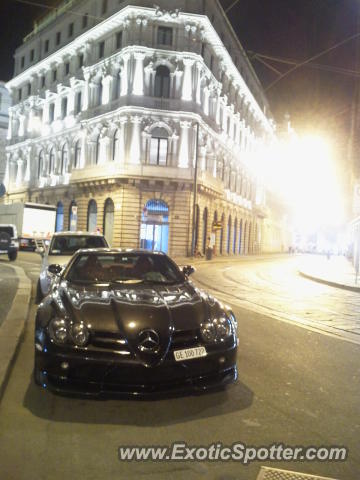Mercedes SLR spotted in Milanp, Italy