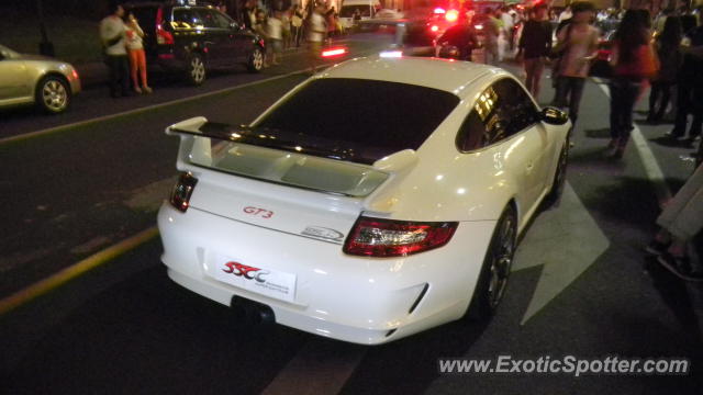 Porsche 911 GT3 spotted in SHANGHAI, China