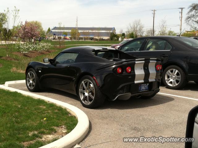 Lotus Elise spotted in Carmel, Indiana