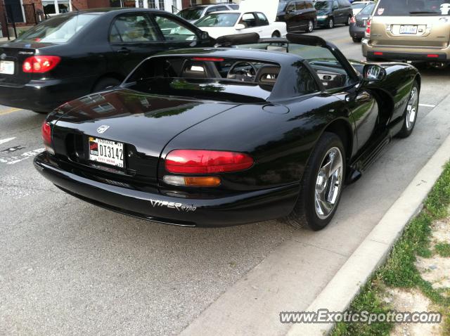 Dodge Viper spotted in Carmel, Indiana