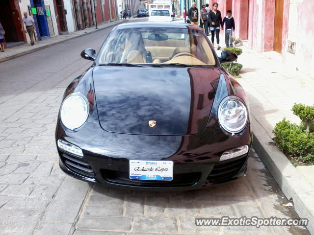 Porsche 911 spotted in Oaxaca, Mexico