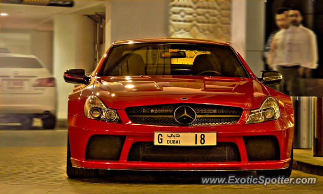 Mercedes SL 65 AMG spotted in Abu dhabi, United Arab Emirates