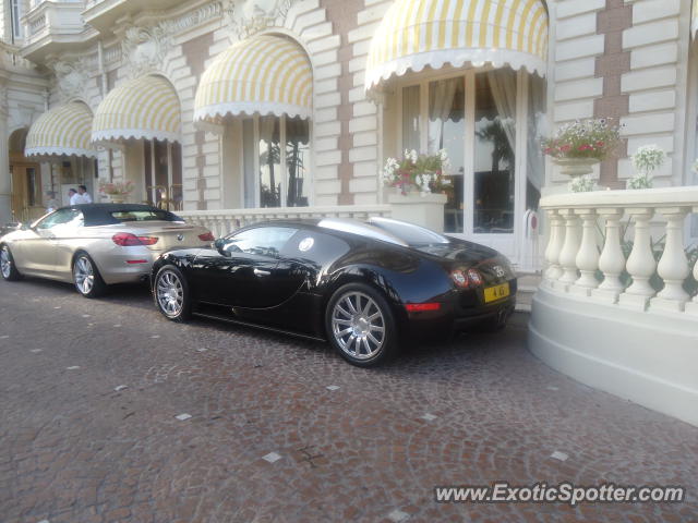 Bugatti Veyron spotted in Cannes, France