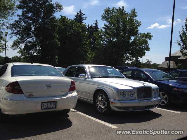 Bentley Arnage spotted in Ancaster, Canada
