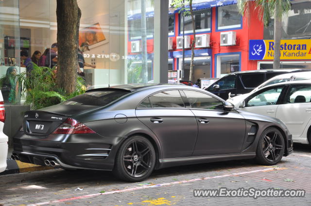 Mercedes SL 65 AMG spotted in Bukit Bintang KL, Malaysia