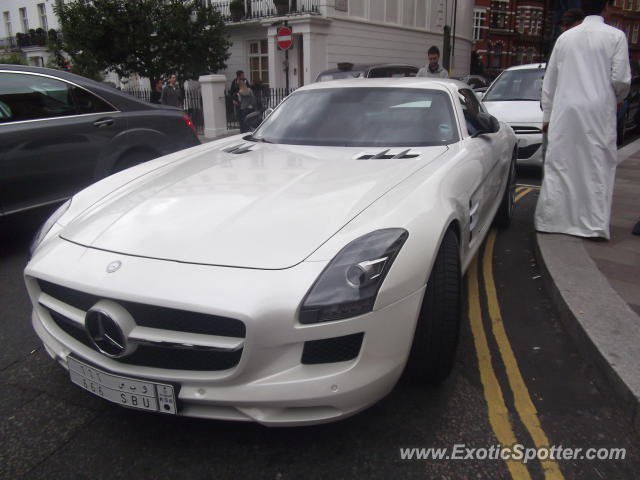 Mercedes SLS AMG spotted in London, United Kingdom