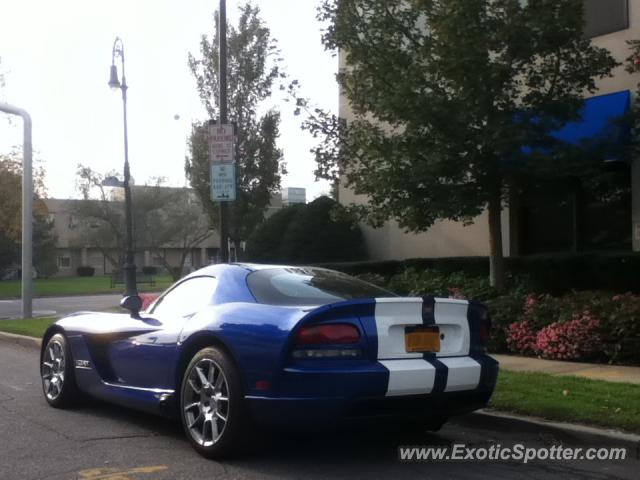 Dodge Viper spotted in Garden City, New York