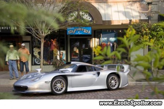 Porsche GT1 spotted in Winter Park, Florida