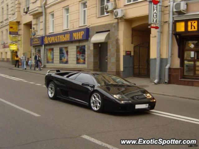 Lamborghini Diablo spotted in Moscow, Russia